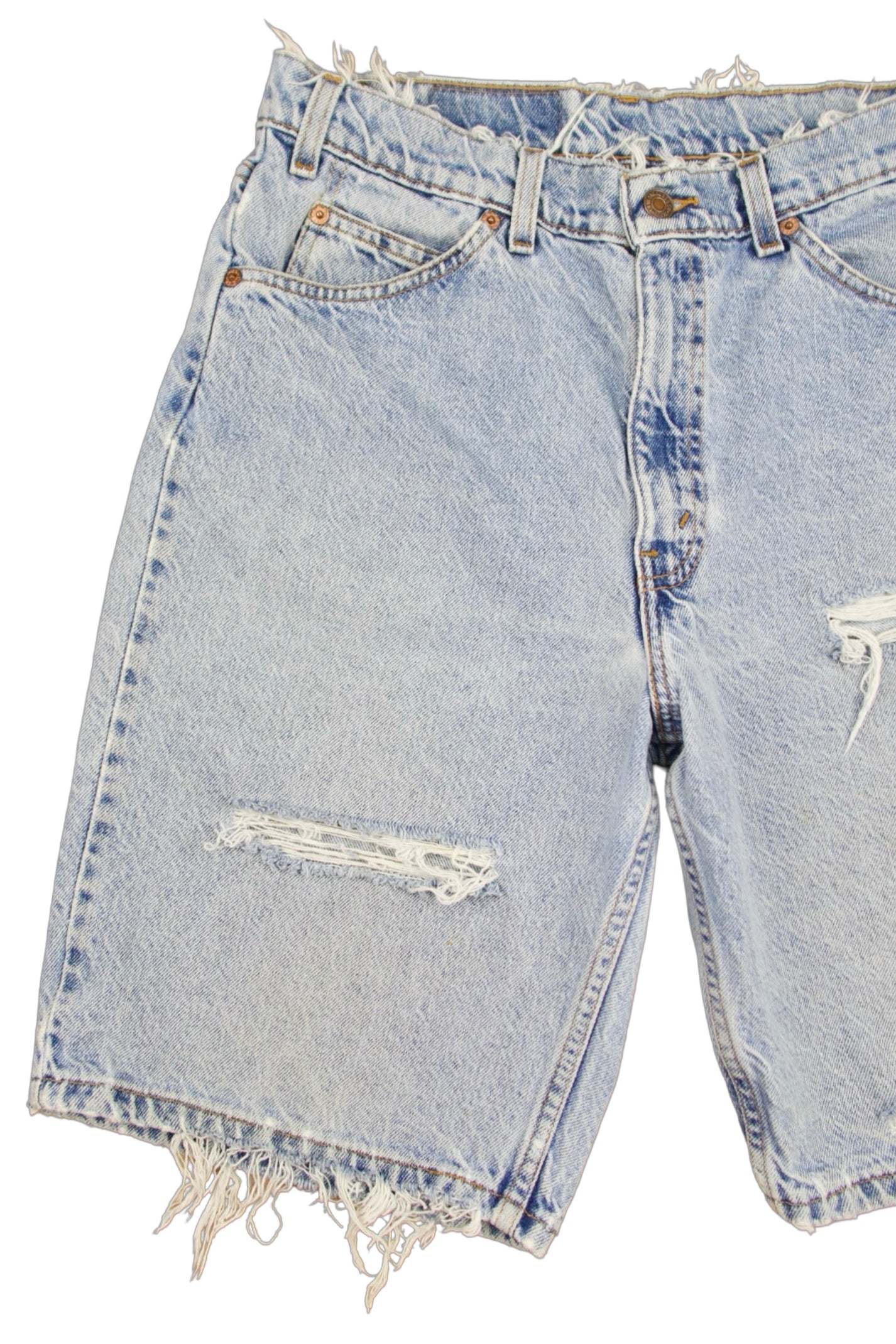 Vintage Levi’s Shorts • 32 mens / 30 wmns
