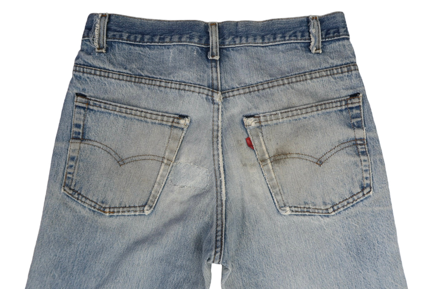 Vintage Levi’s • 29 mens / 27 wmns