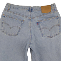 Vintage Levi’s Shorts • 36 mens / 34 wmns