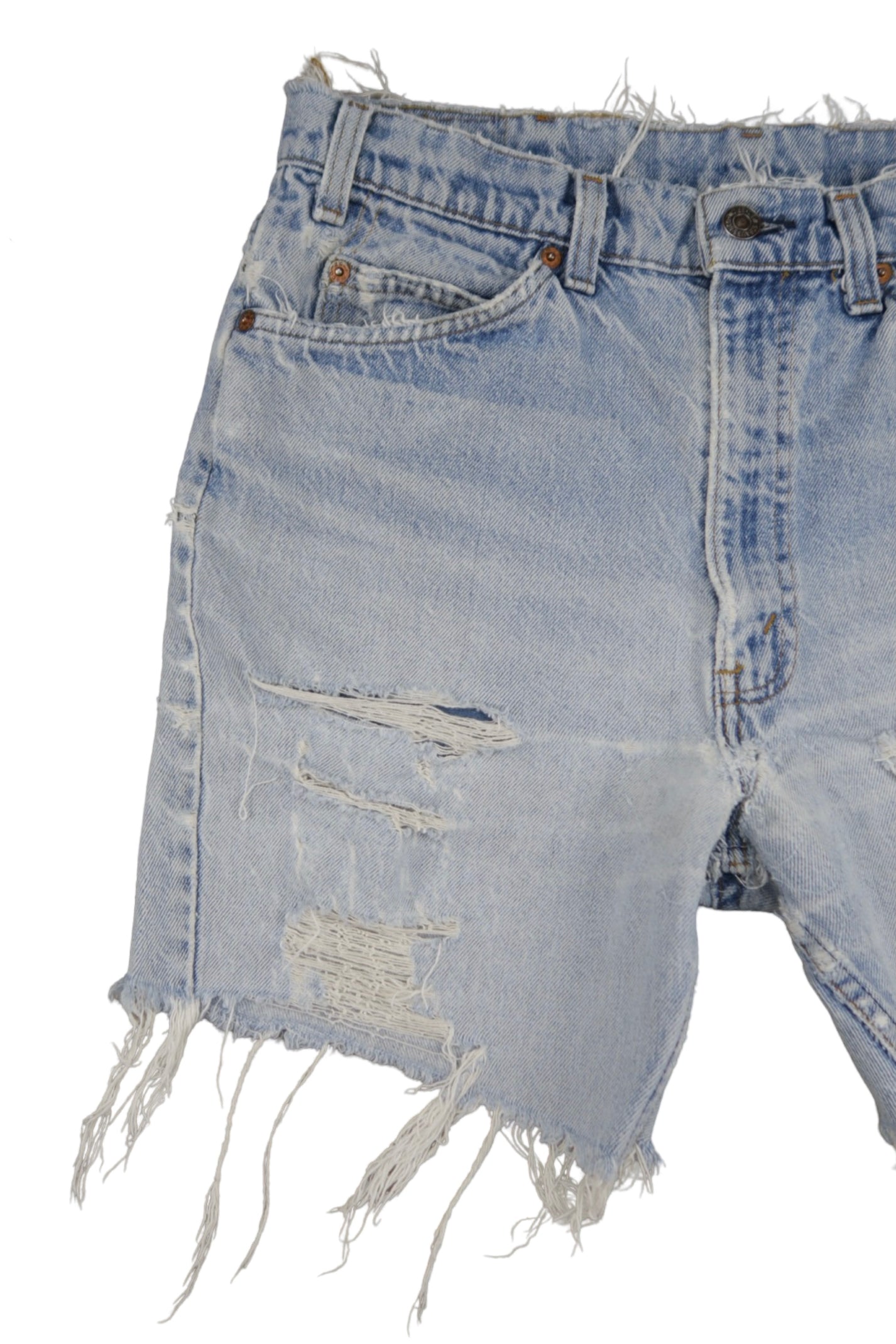 Vintage Levi’s Shorts • 29 wmns