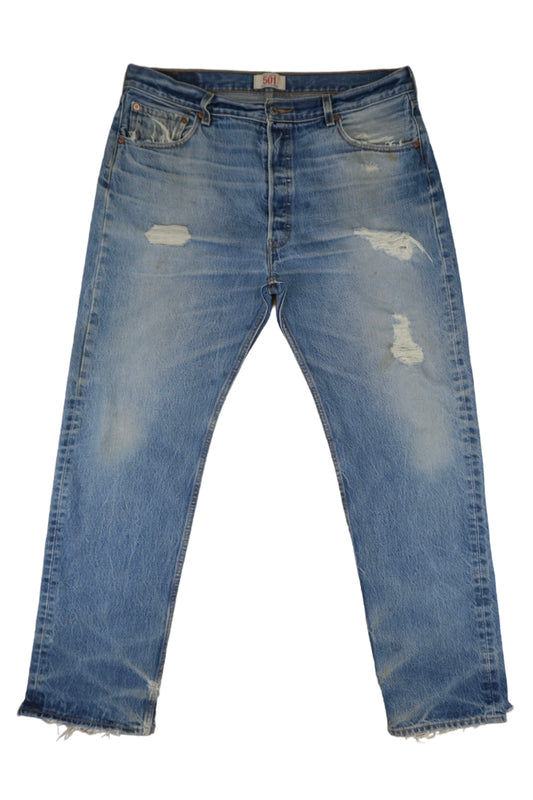 Vintage Levi’s • 36 mens / 34 wmns
