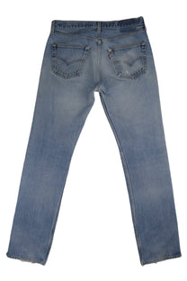 Vintage Levi’s • 32 mens / 30 wmns