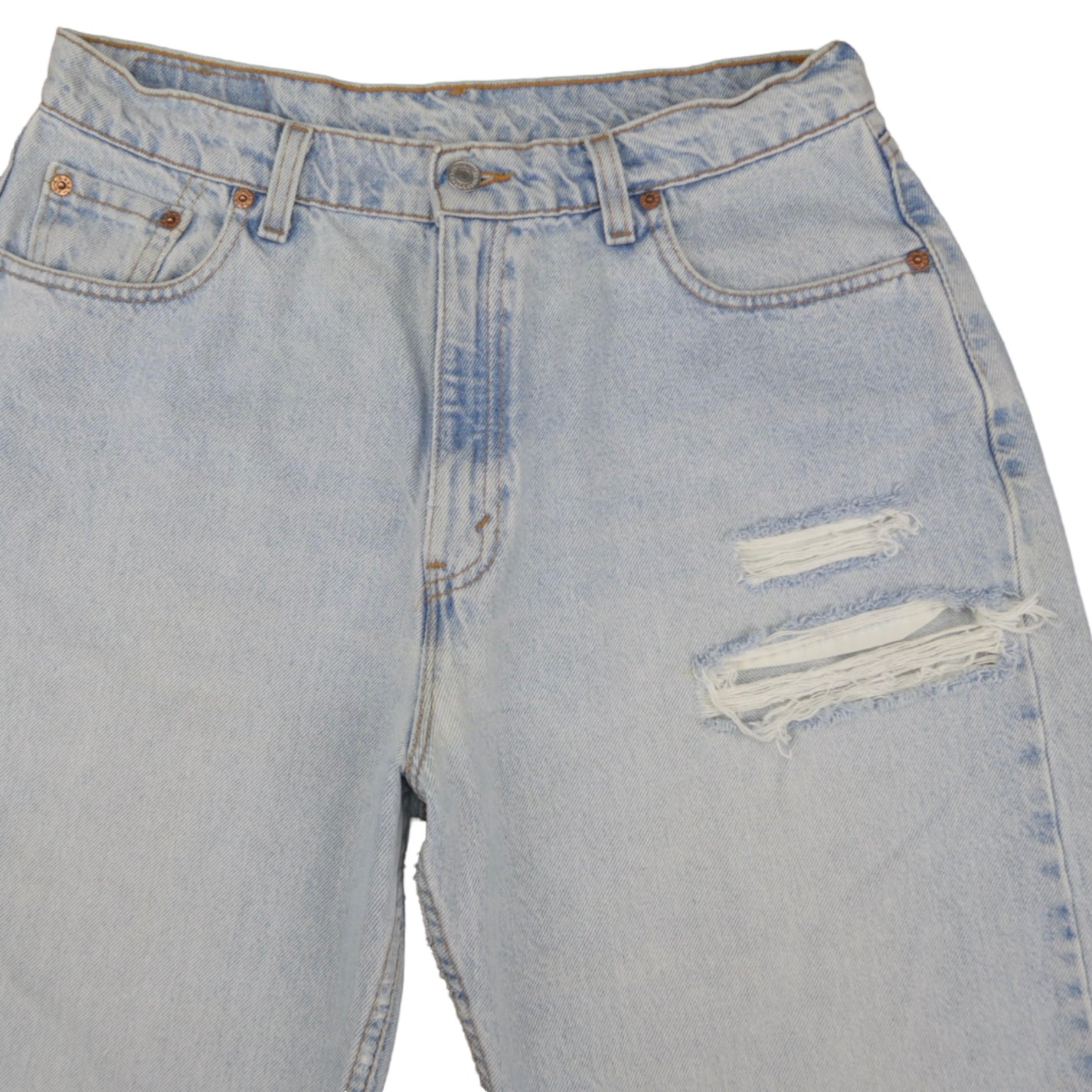 Vintage Levi’s Shorts • 32 mens / 30 wmns
