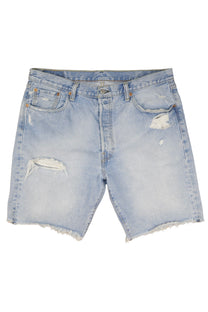 Vintage Levi’s Shorts • 36 mens / 34 wmns