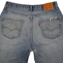 Vintage Levi’s Shorts • 33 mens / 31 wmns