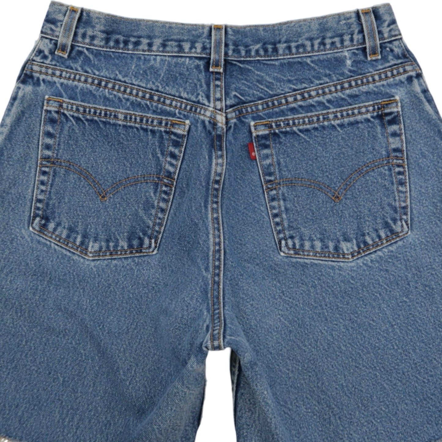 Vintage Levi’s Shorts • 30 mens / 28 wmns