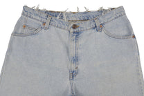 Vintage Levi’s Shorts • 31 wmns