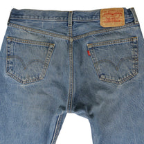 Vintage Levi’s • 34 mens / 32 wmns