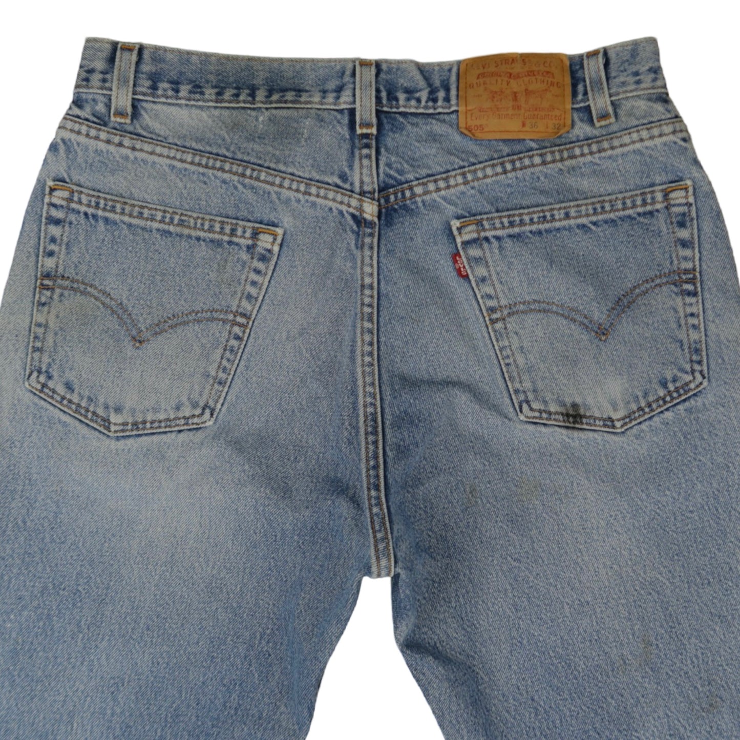 Vintage Levi’s • 34 mens / 32 wmns