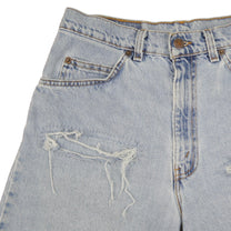 Vintage Levi’s Shorts • 29 mens / 27 wmns