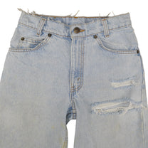 Vintage Levi’s Shorts • 24 wmns