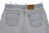 Vintage Levi’s Shorts • 36 mens / 34 wmns