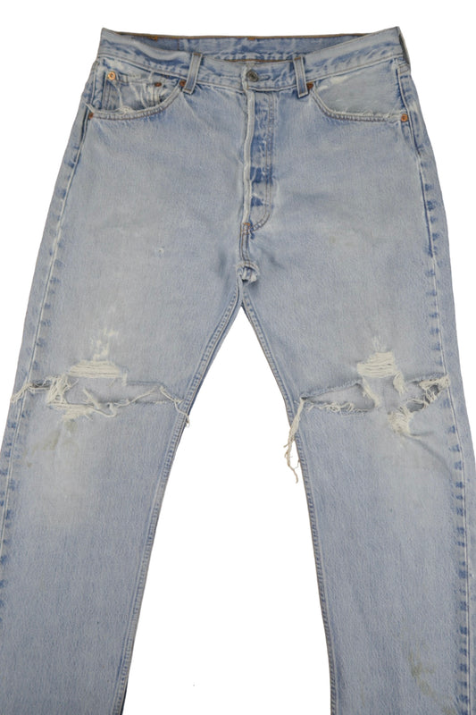 Vintage Levi’s • 32 mens / 30 wmns