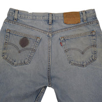 Vintage Levi’s Shorts • 36 mens / 34 wmns