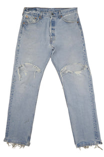 Vintage Levi’s • 31 men’s / 29 wmns