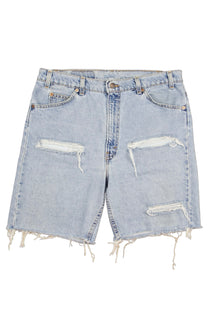 Vintage Levi’s Shorts • 36 mens / 34 wmns