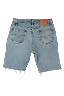 Vintage Levi’s Shorts • 36 mens / 34 wmns