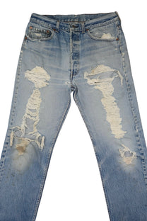 Vintage Levi’s • 31 mens / 29 wmns