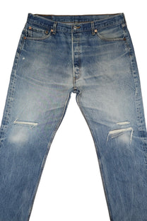 Vintage Levi’s • 36 mens / 34 wmns