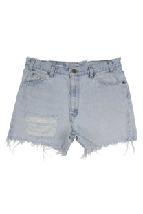 Vintage Levi’s Shorts • 31 wmns