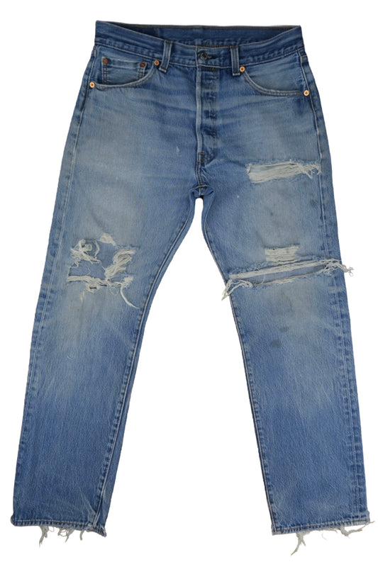 Vintage Levi’s • 31 mens / 29 wmns