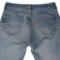 Vintage Levi’s • 32 mens / 30 wmns