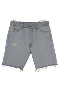 Vintage Levi’s Shorts • 34 mens / 32 wmns
