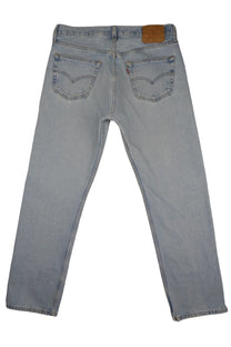 Vintage Levi’s • 32 mens / 30 wmns