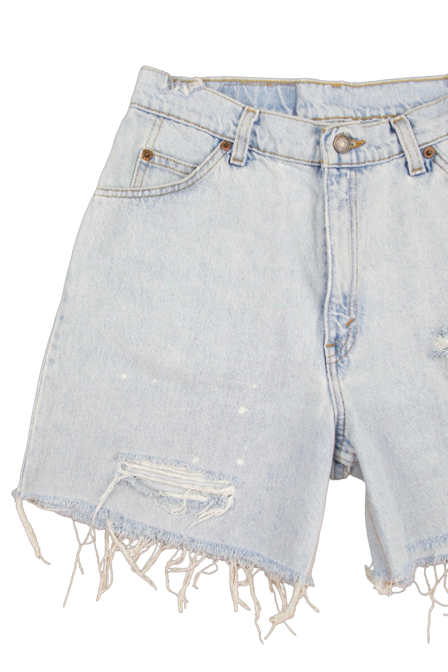Vintage Levi’s Shorts • 27 wmns