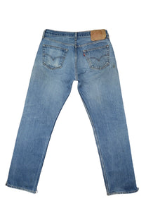 Vintage Levi’s • 33 mens / 31 wmns