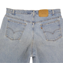 Vintage Levi’s Shorts • 36 mens / 34 wmns