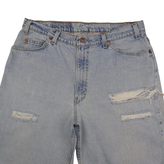 Vintage Levi’s Shorts • 36 mens / 34 wmns