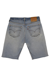 Vintage Levi’s Shorts • 31 mens / 29 wmns