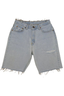 Vintage Levi’s Shorts • 28 mens / 26 wmns