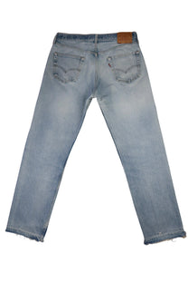 Vintage Levi’s • 34 mens / 32 wmns