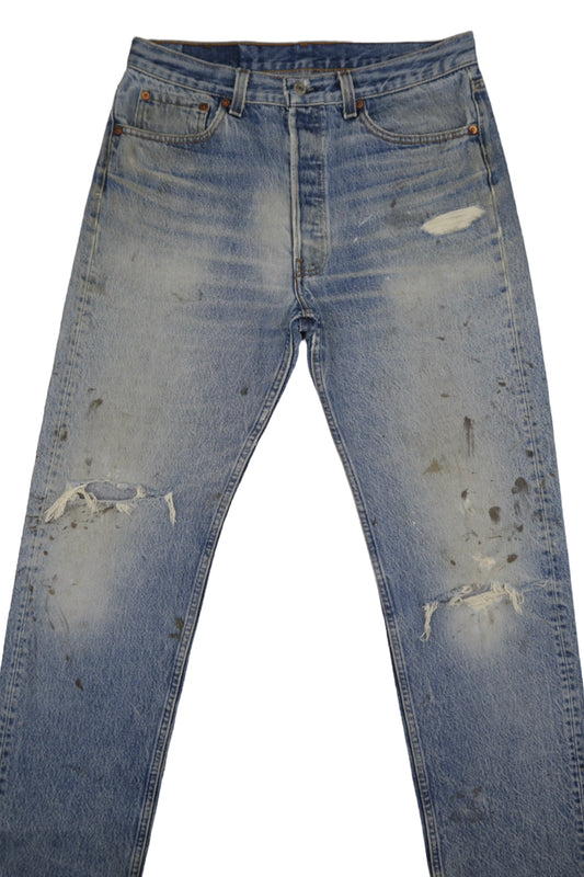 Vintage Levi’s • 31 mens / 29 wmns