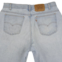 Vintage Levi’s Shorts • 34 mens / 32 wmns