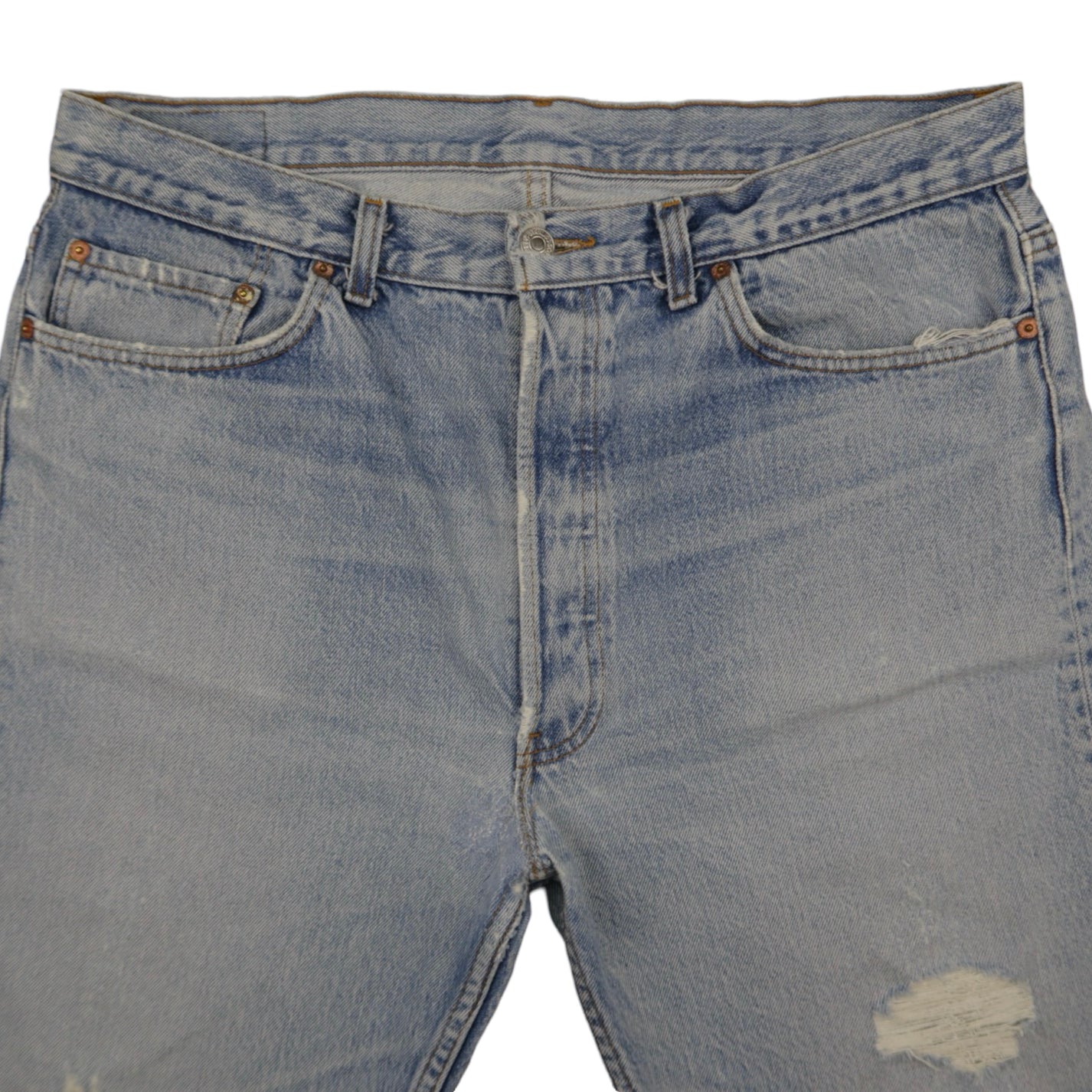 Vintage Levi’s Shorts • 36 mens / 34 wmns