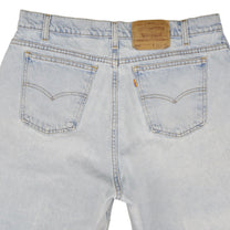 Vintage Levi’s Shorts • 34 mens / 32 wmns