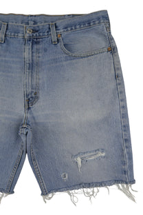 Vintage Levi’s Shorts • 38 mens / 36 wmns