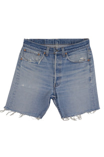 Vintage Levi’s Shorts • 29 wmns