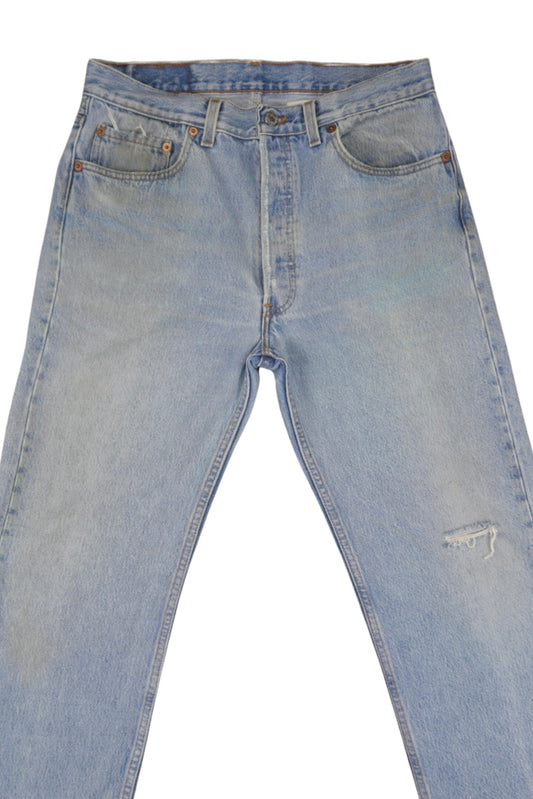 Vintage Levi’s • 31 mens / 29 wmns