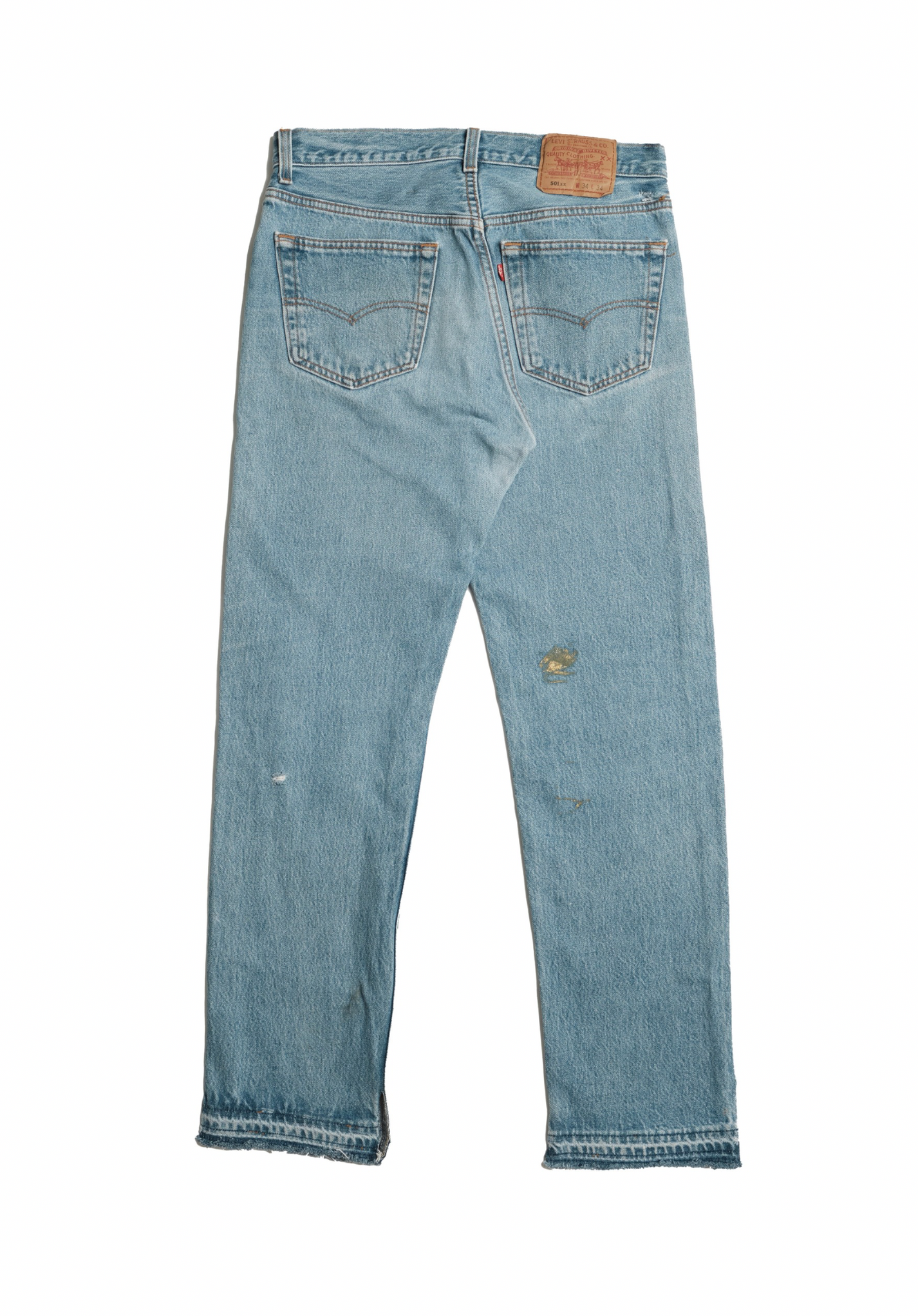 Vintage Levi’s • 30 mens / 28 wmns