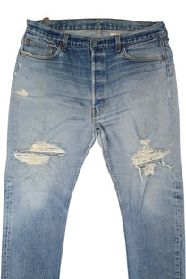 Vintage Levi’s • 36 mens / 34 wmns