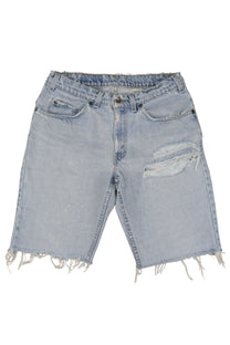Vintage Levi’s Shorts • 30 mens / 28 wmns