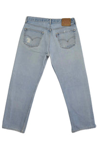 Vintage Levi’s • 32 mens / 30 wmns