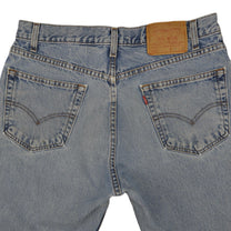 Vintage Levi’s Shorts • 33 mens / 31 wmns