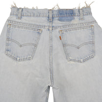 Vintage Levi’s Shorts • 28 mens / 26 wmns
