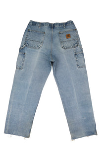 Vintage Carhartt Jeans • 34 mens / 32 wmns