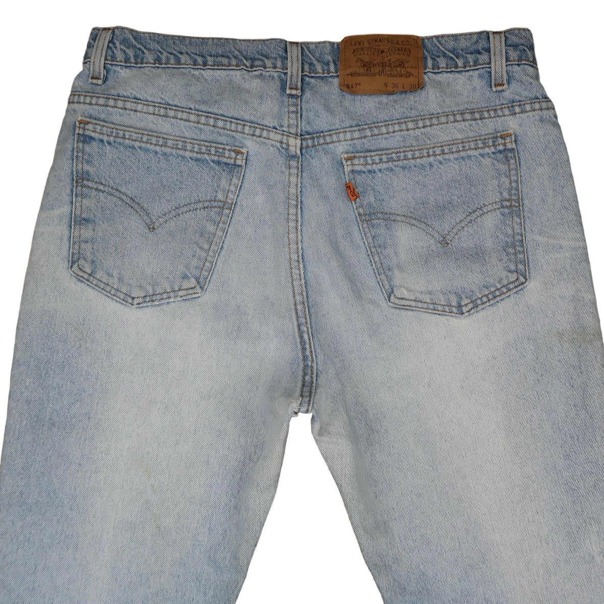 Vintage Levi’s • 33 mens / 31 wmns